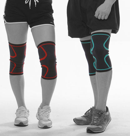 Knäskydd 2-pack på modell – elastiskt stöd runt båda knän - Stabil Posture